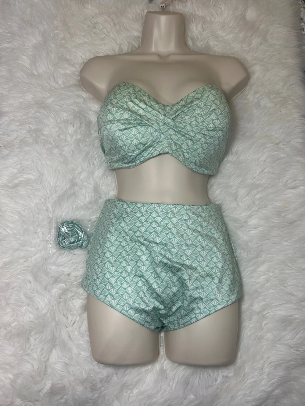 Victoria’s Secret 38D XL Padded Underwired Bikini Seashell Print Teal & White